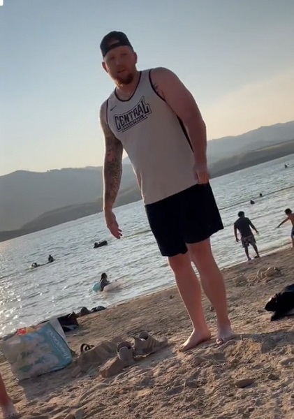 Who is @ggarbagefairy Tiktok? Man Harrasses Beach-Goers Over Swimsuits