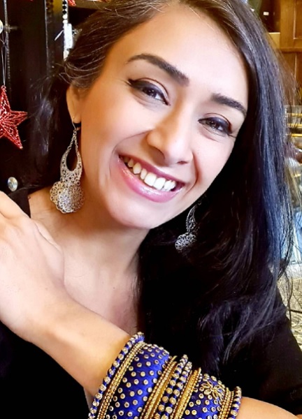 Who Is Arusha Irvine From Antiques Road Trip? Wikipedia and Age, Is She Married With A Husband?