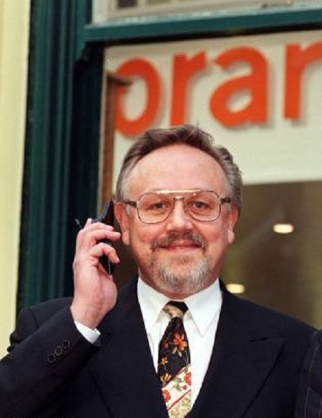 Is Orange Founder Hans Snook Still Married To Wife Helena Snook? Daughter and Net Worth