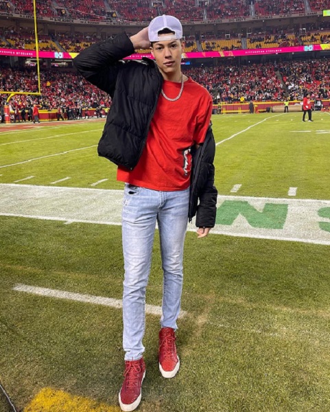 Is Patrick Mahomes Brother Jackson Mahomes Gay? Homophobic Slur Attack By Fan